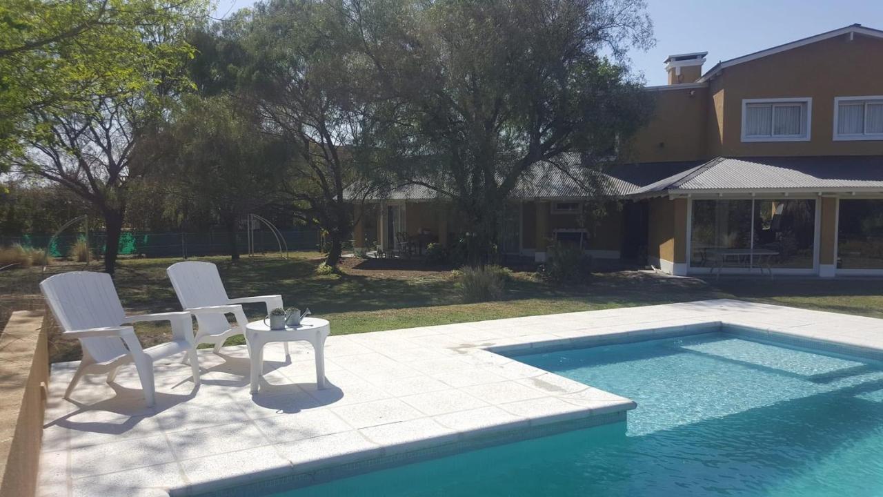 Casa 6 A Malibu 3Km Del Aeropuerto Podes Dejar Tu Auto Villa Allende Extérieur photo